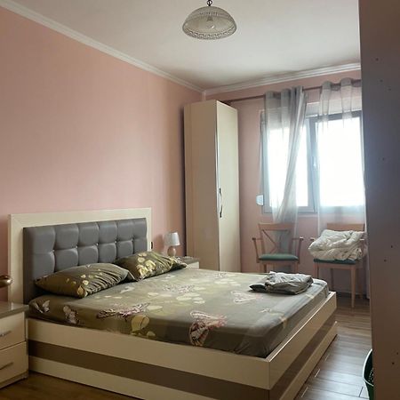 Beautiful Sea View Apartment ドゥラス エクステリア 写真
