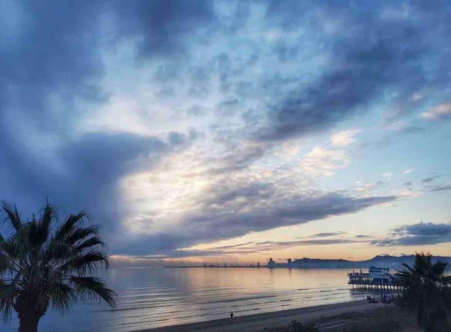 Beautiful Sea View Apartment ドゥラス エクステリア 写真